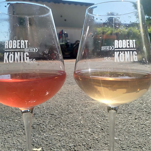 Weingut Robert König